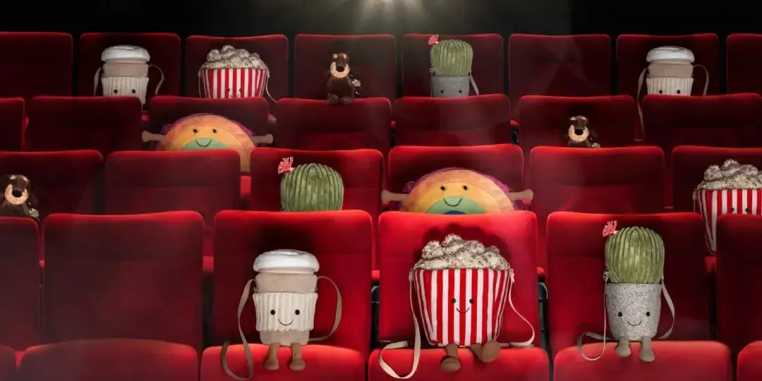 怪诞无厘头or治愈系福音?Jellycat毛绒玩具为何被称为“过期儿童”的精神食粮!