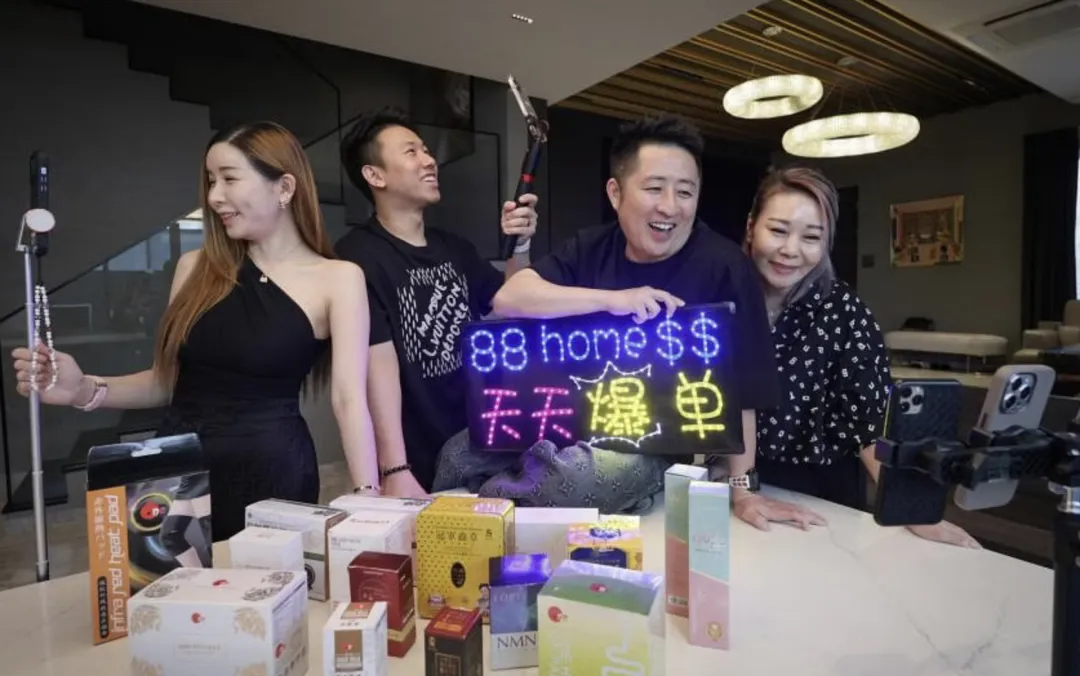 新加坡直播卖货姐妹花,从0到1创立TikTok新品牌实现病毒式传播!