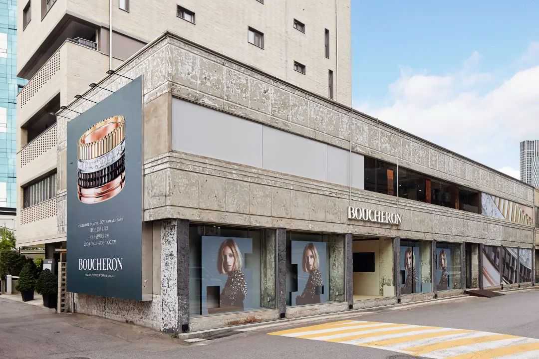 二奢直播头部平台妃鱼，盯上了TikTok