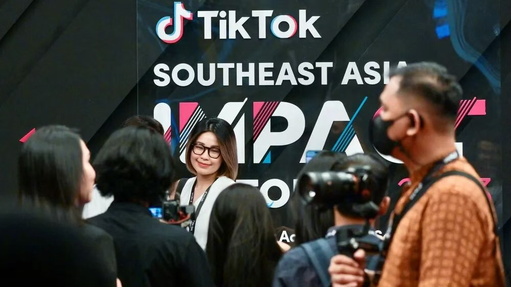 榨汁机销量飙升337%;瑜伽按摩垫登上美区新品销量榜第一