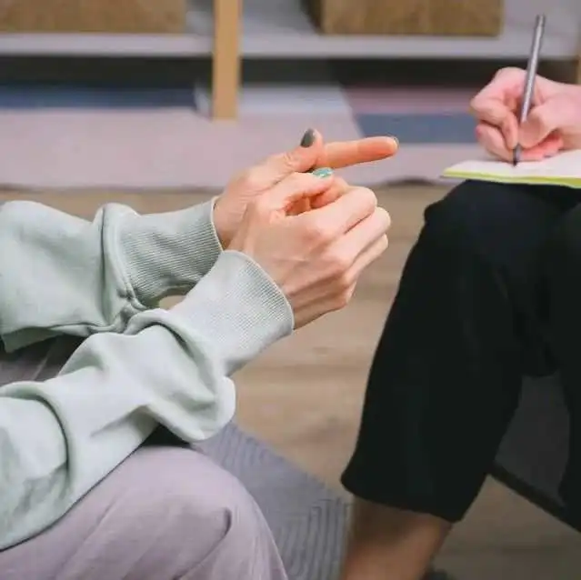 月薪4万!俞敏洪挖人做TikTok