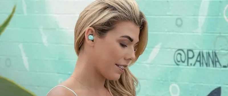 ​亚马逊热门品牌JLab，凭借蓝牙耳机在TikTok Shop月销售破20万美金