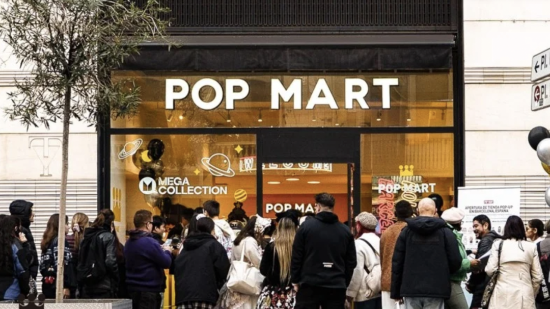 泡泡玛特Labubu再度爆火,从TikTok东南亚到全球潮玩顶流!“社交货币”新王,引发卖家抢滩跟进