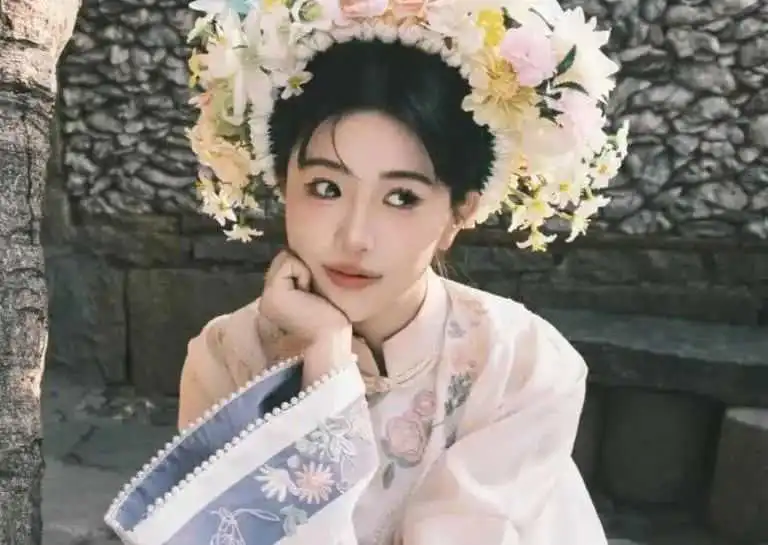 单场直播破10万美金!疯狂小杨哥出海,徒弟拿下TikTok榜一,现在怎么样了?