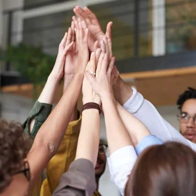 近8千万砸向核心团队,深圳大卖有大动作!