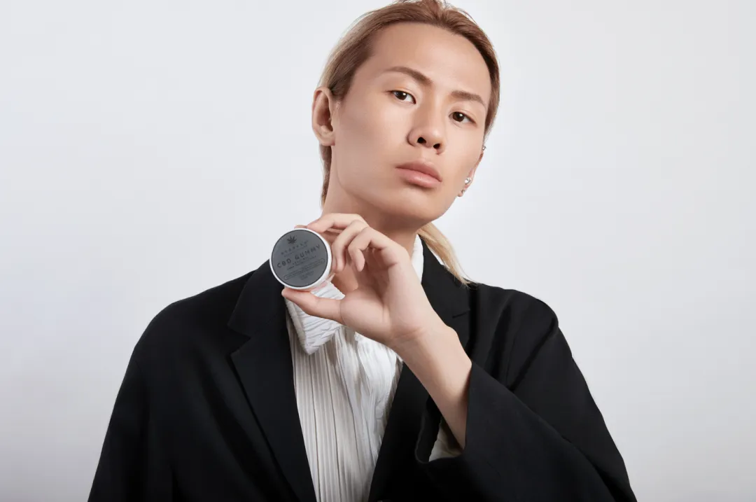 拿下日区TikTok带货第一,“世界第一美发师”的野心不止于此