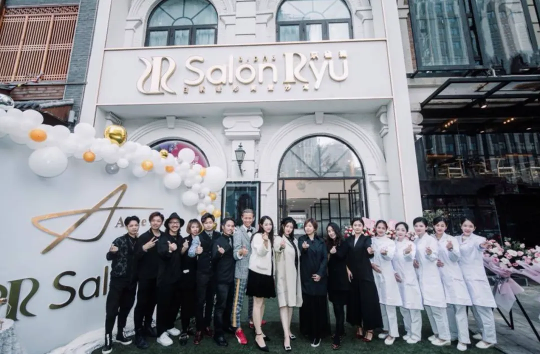 拿下日区TikTok带货第一,“世界第一美发师”的野心不止于此