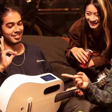 年销12亿,连续7年欧美五国销冠,广州品牌把无弦吉他送出国门!