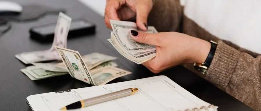 义乌又出爆品！“卖崽青蛙服”在美国卖断货