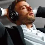 国产小众耳机热卖海外！入驻TikTok仅一年，月收入实现百万