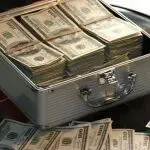 给跨境公司发钱，最高300万