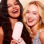 一把梳子在TikTok月入154万美金，上海老板太懂市场了！