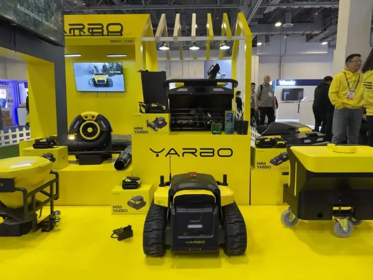 年销2亿，海外扫地机界的黑马，一雪不扫何以扫天下？